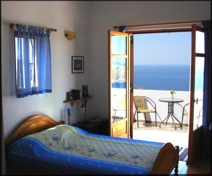 Venus Hill Studio With Private Pool By The Sea Hotel Damnoni Ngoại thất bức ảnh